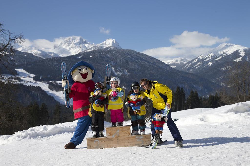 Familienresort & Kinderhotel Ramsi Hermagor-Pressegger See Exteriör bild